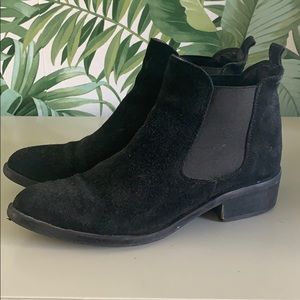 Alex +Alex Black suede ankle boots